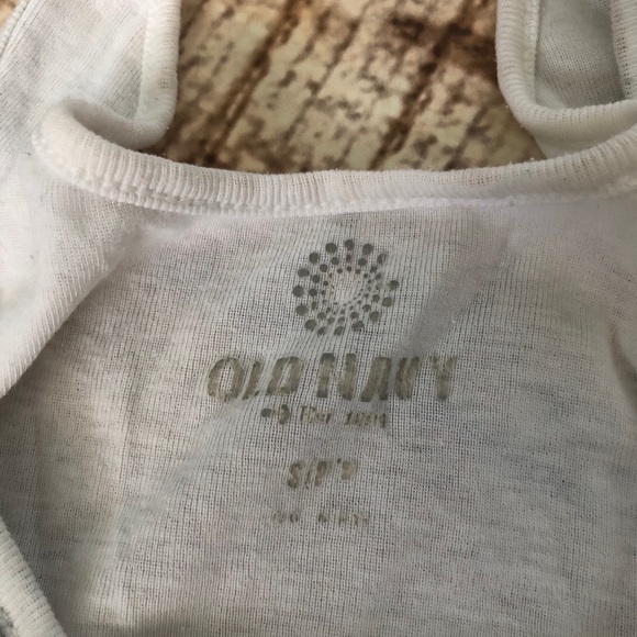 Old Navy Sequin Tank - Picture 2 of 3